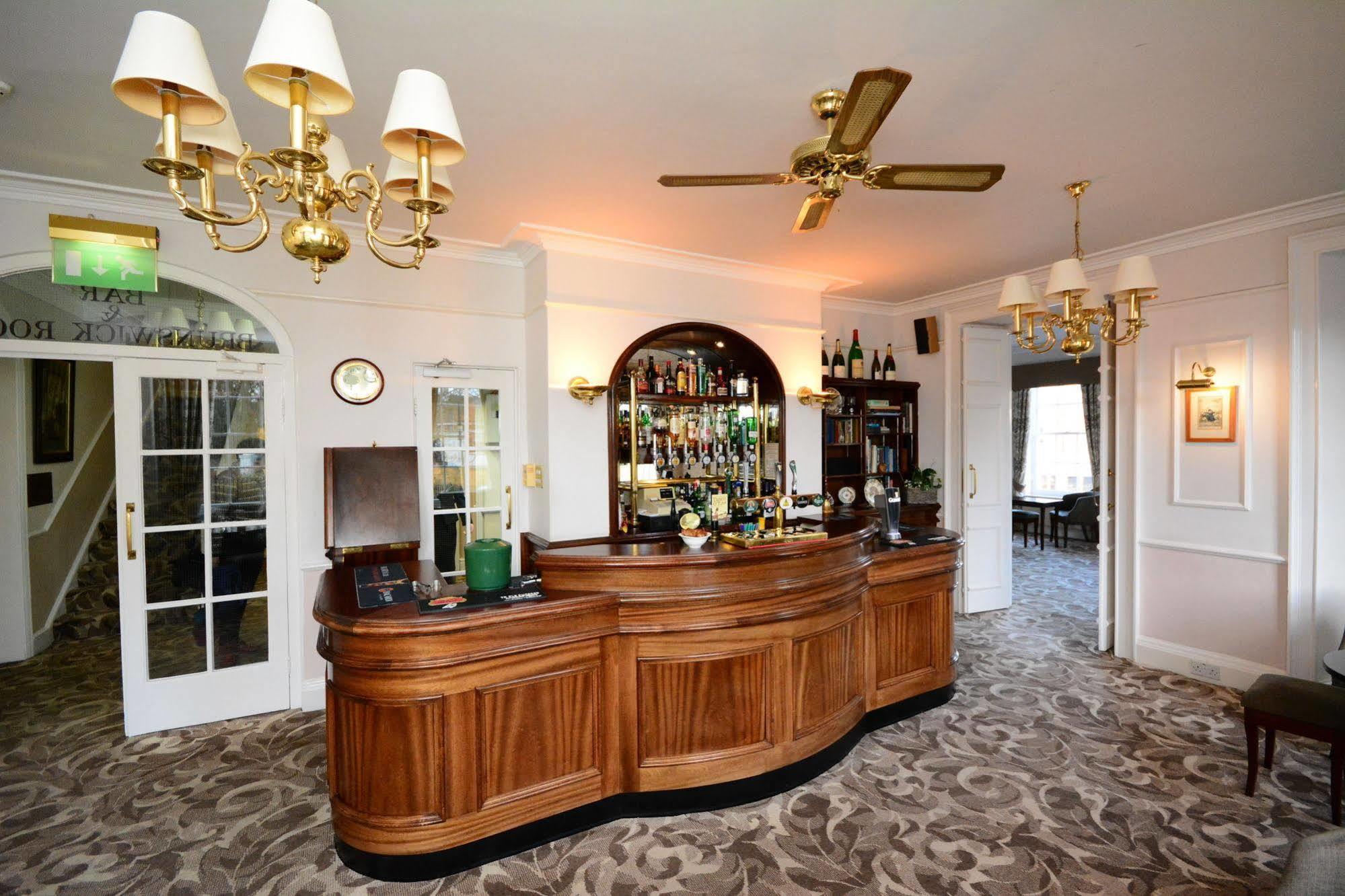 The Crescent Hotel Scarborough Extérieur photo